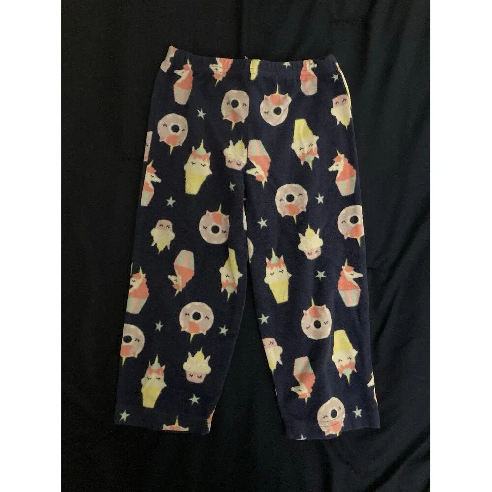 4T Carter’s girl clothes - 2 piece outfit | unicorn cupcake theme | fleece